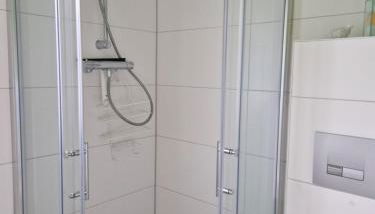 Marin - Photo 5, Shower