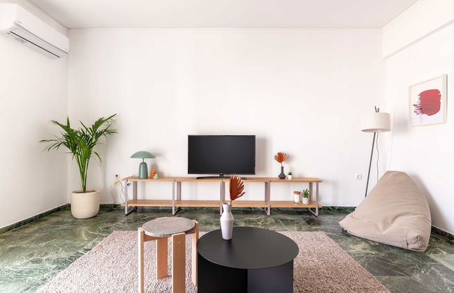 Outstanding 2BR Apartment in Cholargos - Photo 13