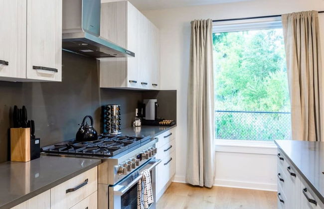 Eastside House Supreme Downtown 6 Min Drive - Photo 14