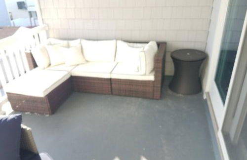 Ocean and Beach Views from Five Decks in Ortley Beach - Foto 40