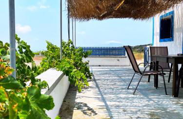 Tetrapolis cottage - Photo 1