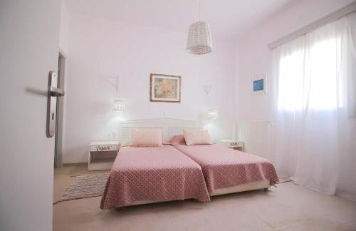 Villa with View of Agios Ioannis and Pool with Jacuzzi - Foto 20