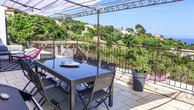 3 bedroom House in Roquebrune-sur-Argens with private pool and garden - Foto 2