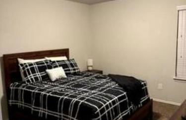 Katy's five bedrooms home away from home! - Foto 14