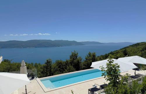 Villa Ena in a peaceful location with a sea view - Foto 16