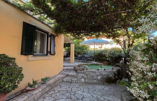 Ourano -gastouri Village Center - Foto 5