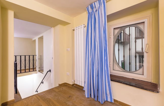 Apartment in the Heart of Nightlife - Foto 18