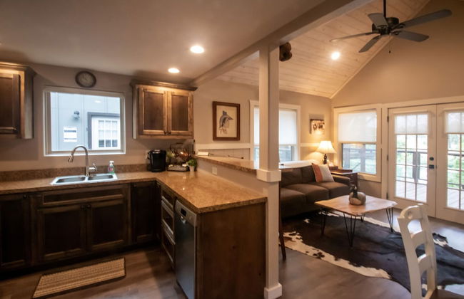 Treetop River Cabins - Foto 20