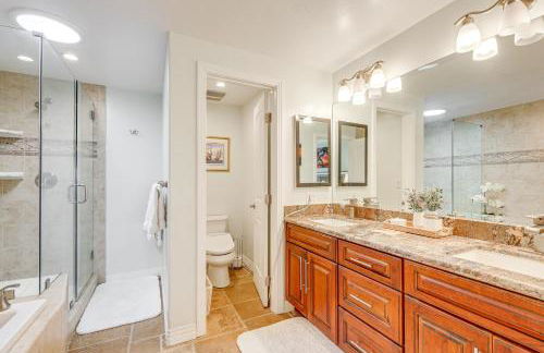 Chic Coastal Home with Outdoor Oasis in Oxnard! - Foto 18