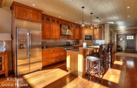 Gingerbread House on Mooselookmeguntic Lake - Foto 39