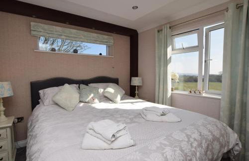 2 Bed in Kilmacolm oc-55854 - Foto 9