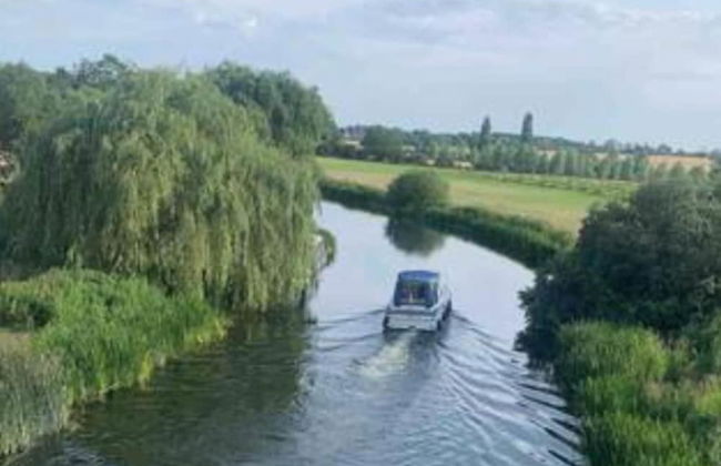 Charming and Modern 3 bed Cottage in Wansford - Foto 11