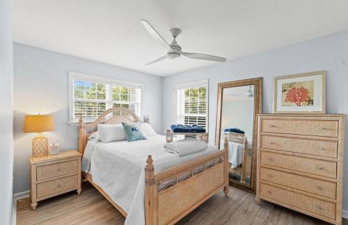 Private Pool, Beach Access, Luxe Kitchen, Fire Pit & Outdoor Entertaining Space - Foto 6