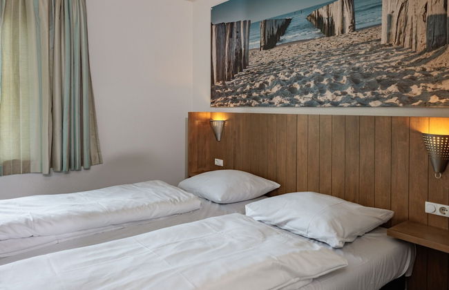 Beautiful Villa With Sauna and Rowing Boat, 400 m From the sea - Photo 3