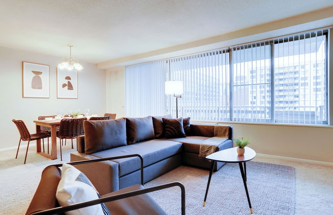 Bright Comfort in DC Apts - Foto 67