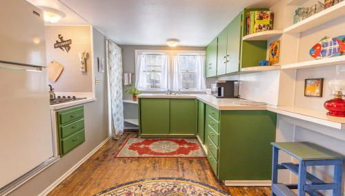 Rustic 2 Bedroom Boho Apartment - Foto 4