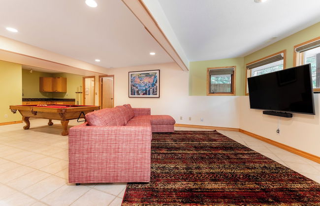 Mountain Chalet 2Min to Jasper Park Gate - Photo 10