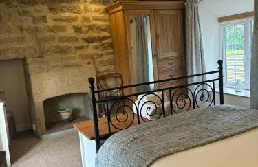 Thatch End Cottage - Photo 12