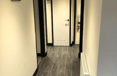 Entire 2 bed modern apartment - Foto 6