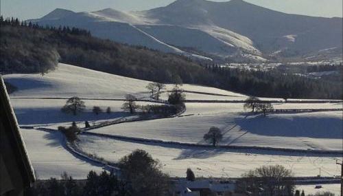 Cosy Arts & Crafts Cottage with stunning views - Foto 4