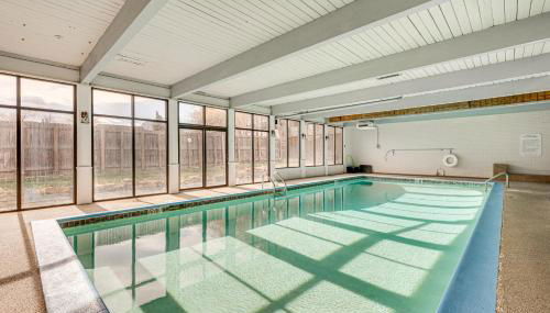 1 Mi to CU Boulder! Walkable Condo with Indoor Pool - Foto 3