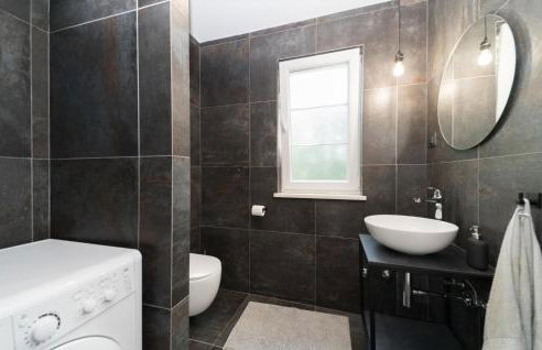 Awesome Home In Crklada With Wifi - Photo 28