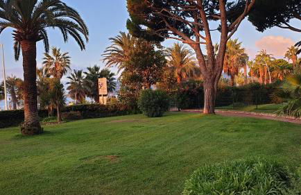 Garden and beach sea view apartment Cannes - Foto 41