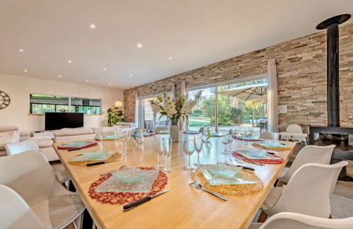 La Villa des Légendes - Spa & Swimming Pool - Foto 17