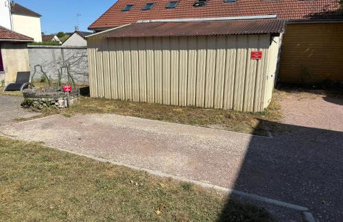 Le Colette - Parking privé et Vélos - Foto 17