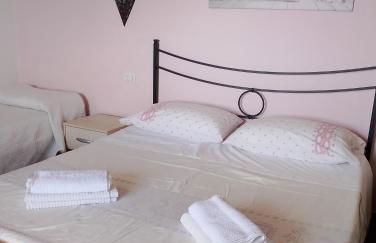 agriturismo gli olivastri -appartamento bel vedere con piscina ,solarium e vista mare,climatizzatore ,wifi - Photo 17