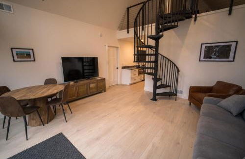 Gorgeous Modern Chalet In The Woods - Foto 10