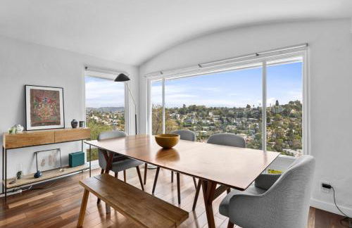 Spectacular Views and Tranquil Retreat in Los Feliz - Foto 9