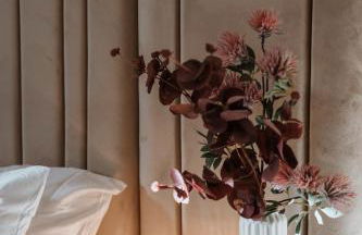 2 Bed Apartment Overlooking the Square Step Out to Shops & Dining - Foto 32