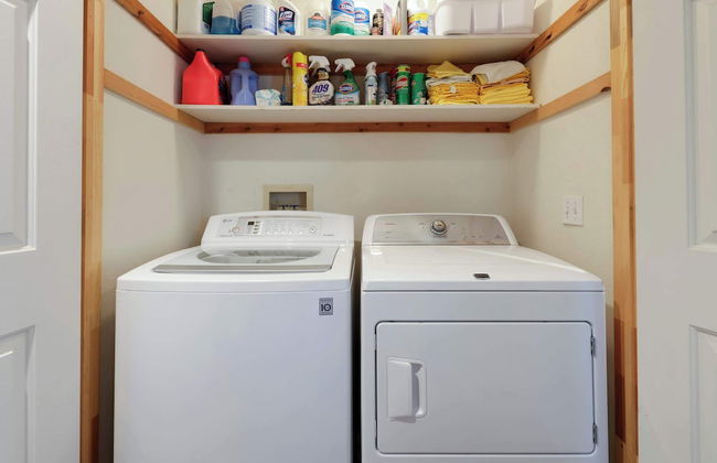 Paradise Pines 3BR Secluded Cabin Minutes in Tahoe Donner! - Foto 25