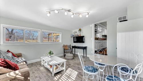 University Place, family stay, practically on JBU campus - Foto 4