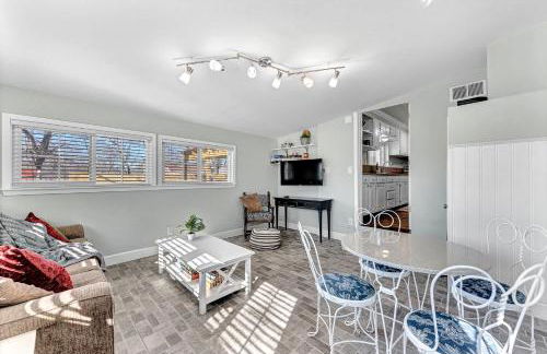 University Place, family stay, practically on JBU campus - Foto 4