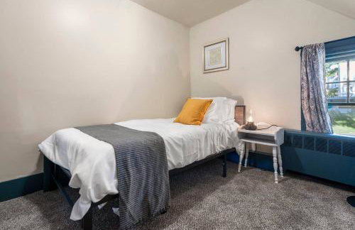 5BR Minutes to Salem|Historic Downtown Beverly - Photo 32