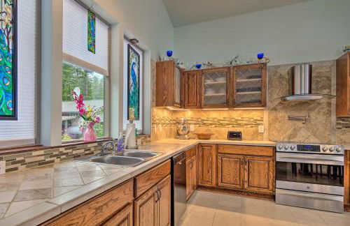 Waterfront House with Glacial Views - Near Downtown! - Foto 12