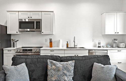 Cozy 2-Floor Home 5BR 3BA 2 Kitchens Backyard - Foto 54