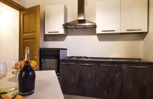 Apartment with Jacuzzi near Etna - Foto 3