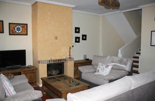 La Cerca de Torrecaballeros, a 10 min de Segovia - Foto 6