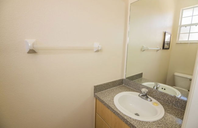 Lake View Townhome Near Disney - Foto 10