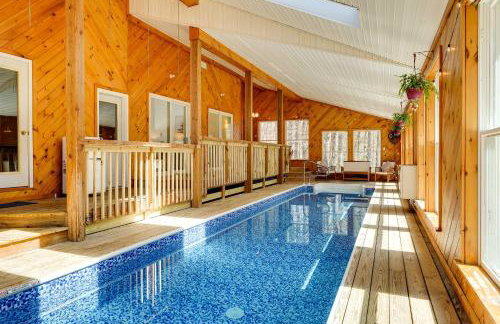 Lake George Oasis with 9 Acres, Hot Tub and Game Room! - Foto 16