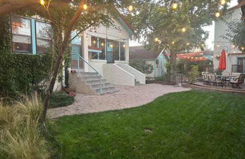 Private Gated Garden Suite in Historic Home, walk to UNM Football and Basketball, UNM and Pres Hospitals - Foto 17