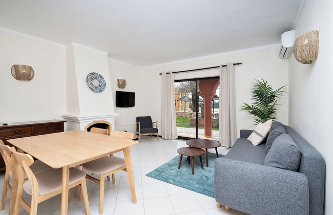 Colina Village - Photo 21