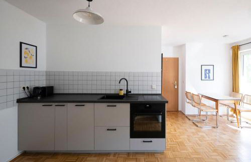 Ruhig und zentral mit Balkon - Foto 1