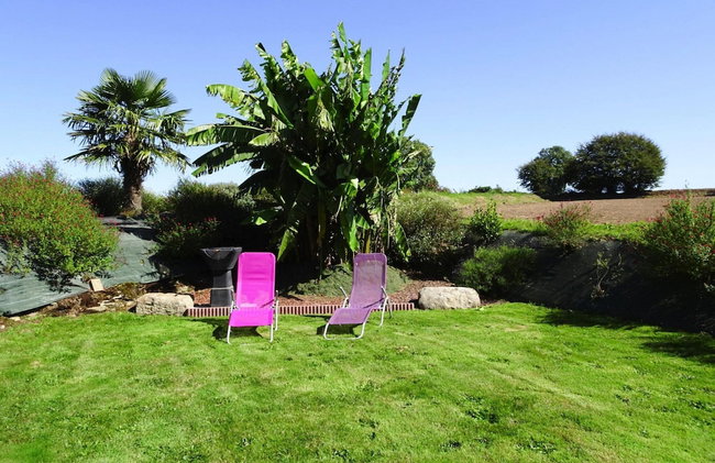 Holiday Home in Guerlesquin Near Lake - Foto 19