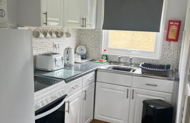 Dragon Chalet 1 , 155 Sunbeach Holiday Village, Scratby - Foto 5