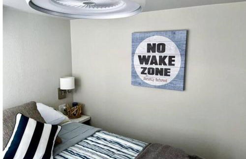 Twilight Tides Riverside - Foto 8