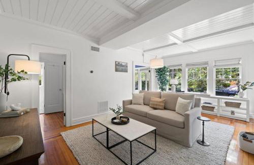 The Adaline Room #6 - Stunning Hyde Park Apartment, 1st Floor, Steps to Bayshore - Foto 12